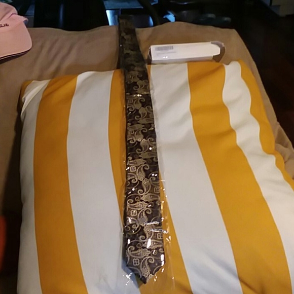 Floral Paisley Tie - Picture 8 of 10